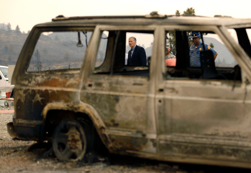 Illustration for article titled Aftermath Of Washington Wildfires Has Made An Eerie Car Graveyard